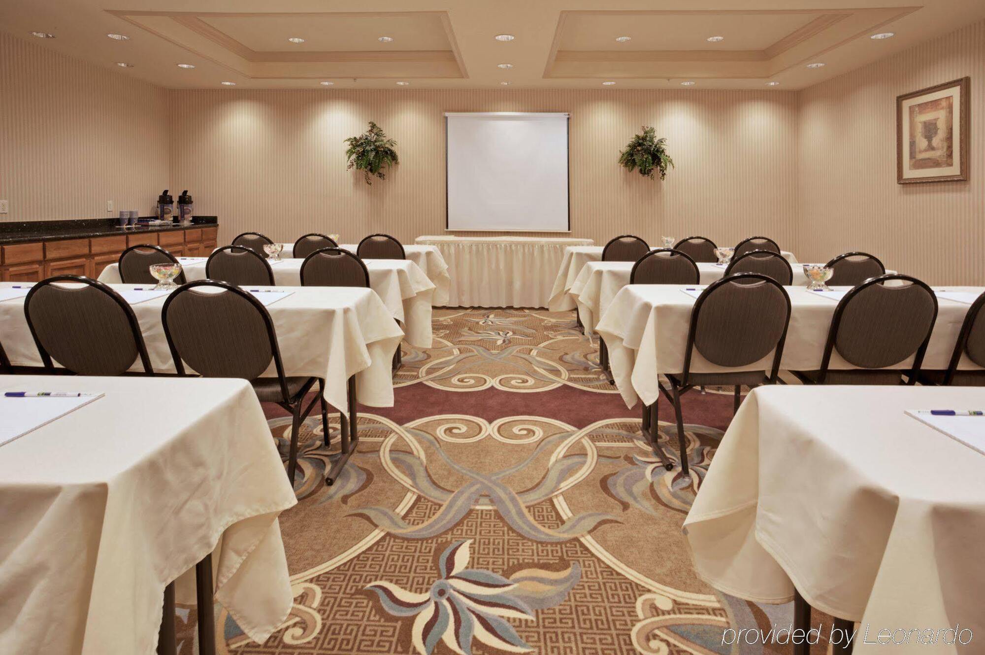 Holiday Inn Express Hotel And Suites Conroe By Ihg מראה חיצוני תמונה